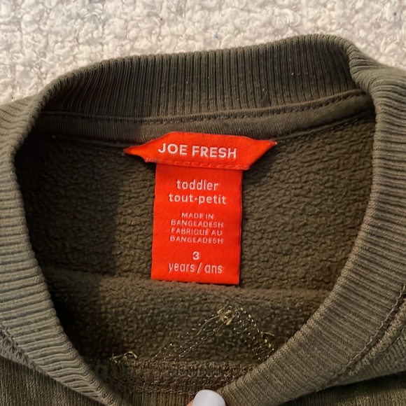 Joe Fresh Sweatshirt - Picture 3 of 3